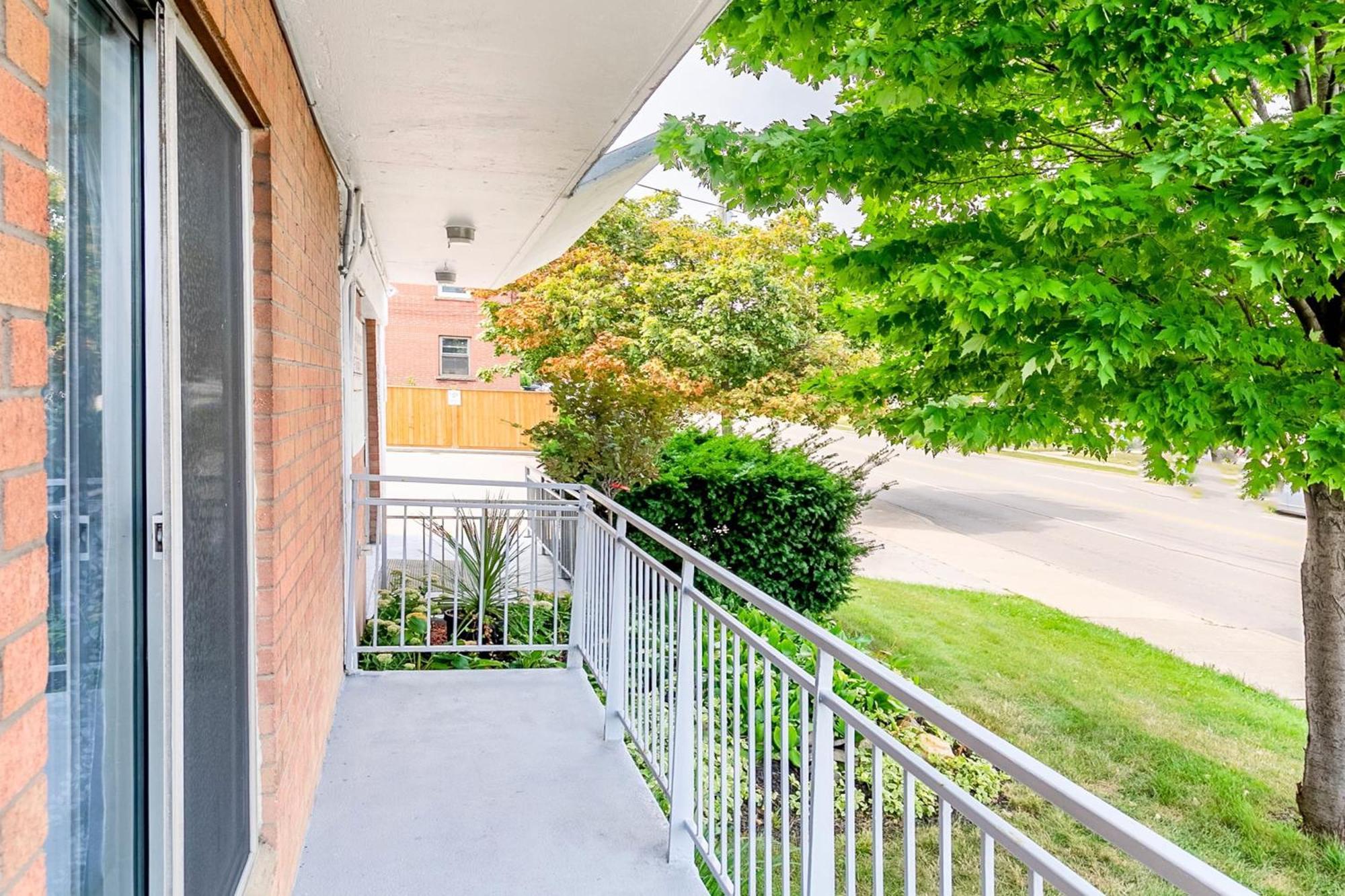 Glenview West Apartment W Patio - Near Downtown Hamilton Exterior photo